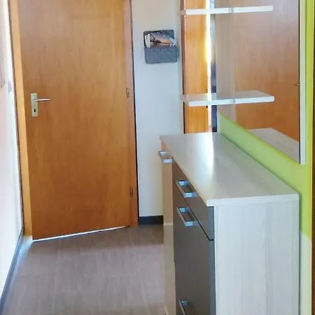 Op De Diek 1 Апартаменты *